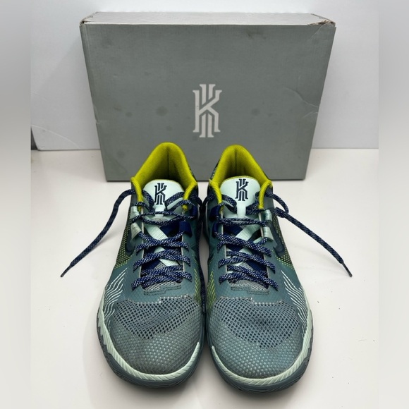 Nike Kyrie Flytrap 5 Ocean Cube- 10.5 - Picture 1 of 6